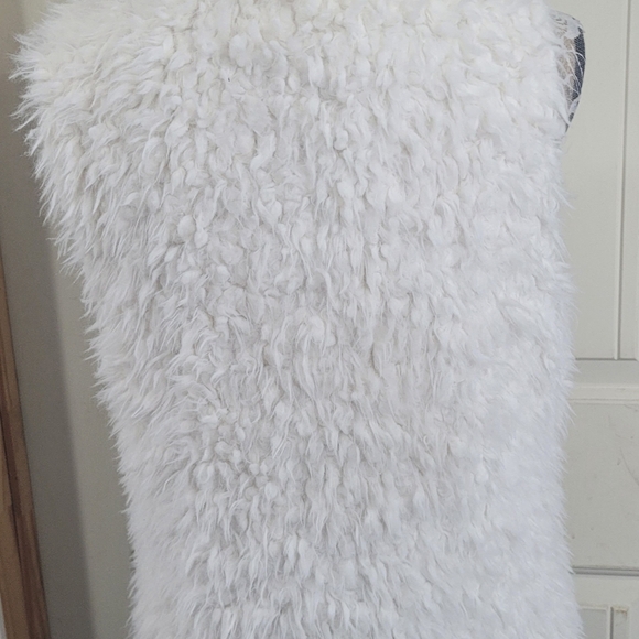 ASHLEY BY26 INTERNATIONAL WOMENS VEST - Picture 3 of 5